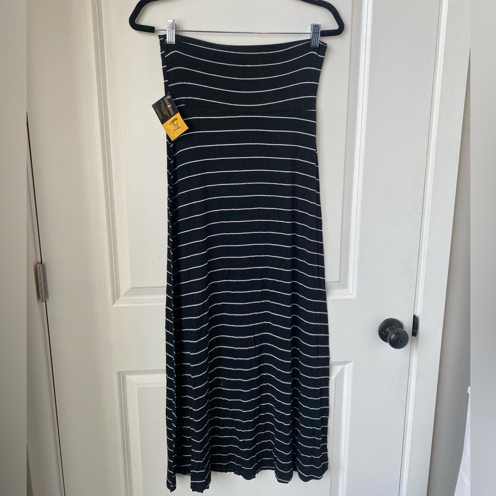 Black and white thin striped maxi skirt